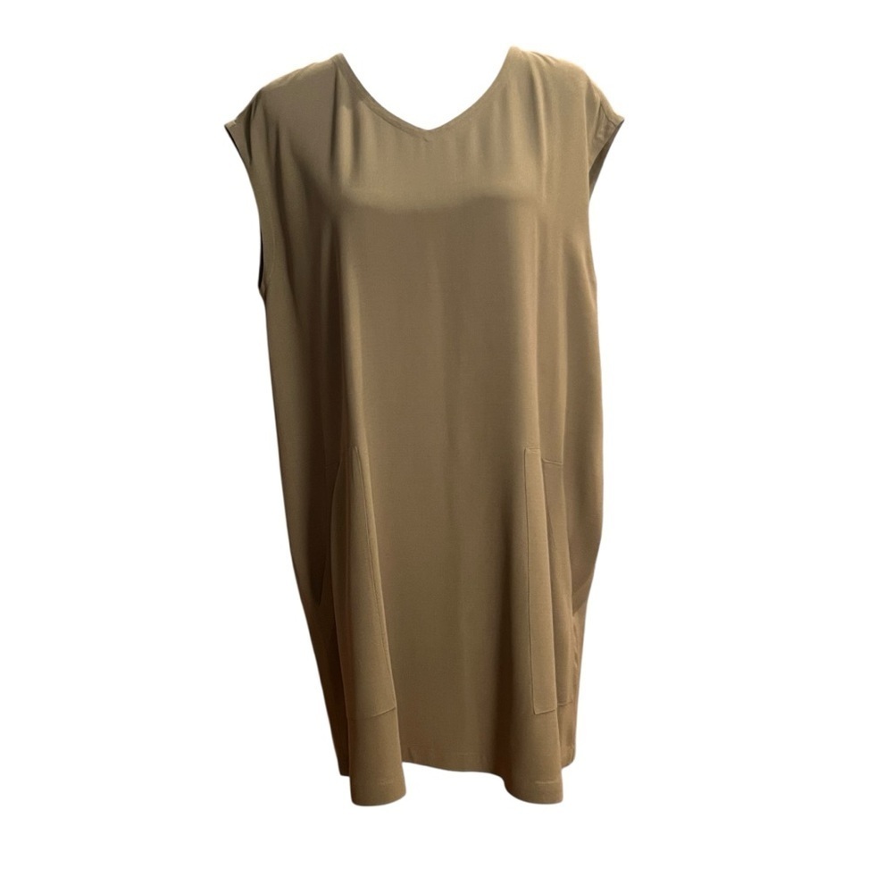 EILEEN FISHER 100% Silk V-Neck Tunic with Pockets in sage green SZ Small